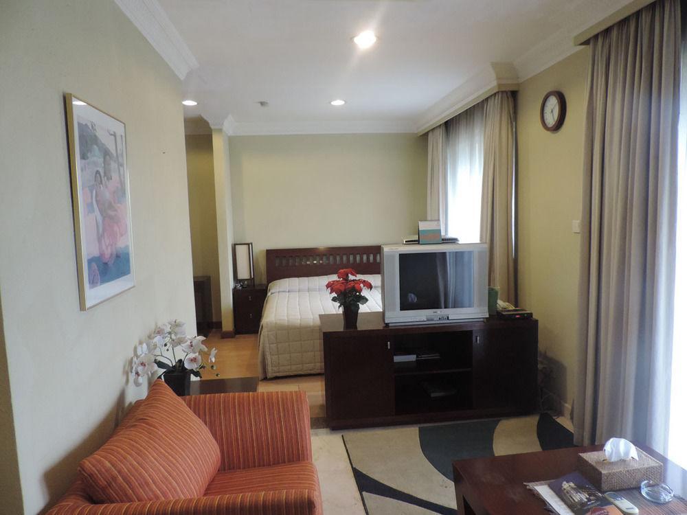 Roosseno Plaza Serviced Apartment ジャカルタ エクステリア 写真