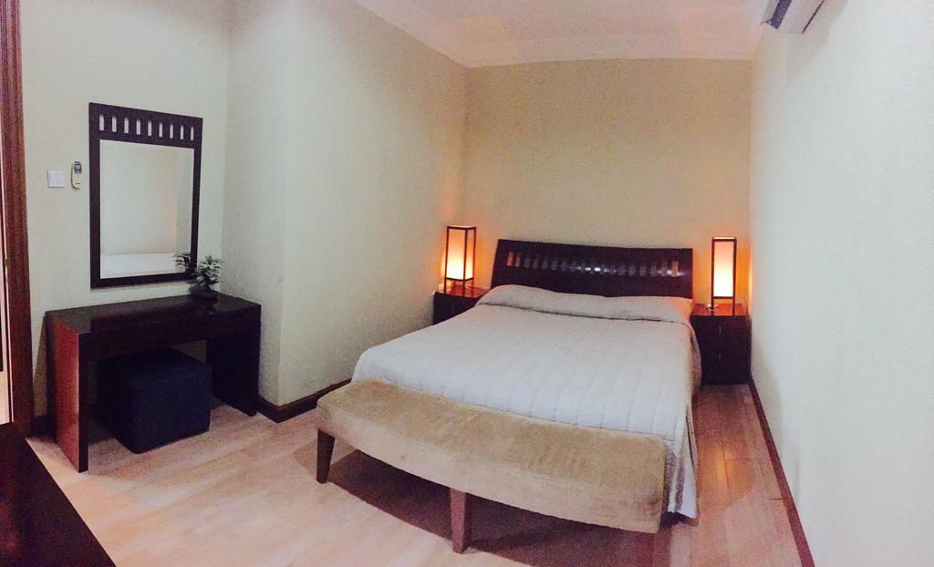 Roosseno Plaza Serviced Apartment ジャカルタ エクステリア 写真