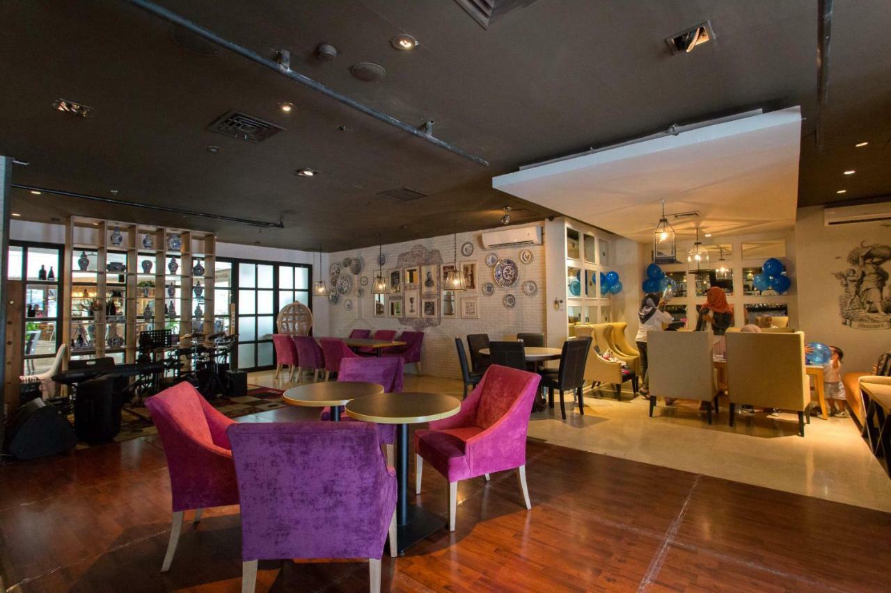 Roosseno Plaza Serviced Apartment ジャカルタ エクステリア 写真